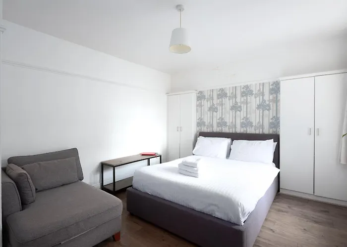 Argyle Apart Hotel